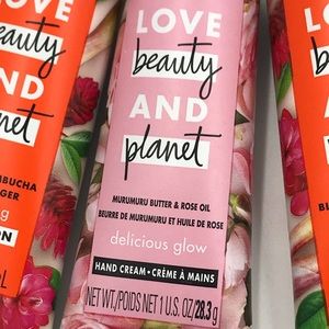 5 x 1 Oz Love Beauty and Planet, 2 x Delicious Glow + 3 x Vitality Zing
